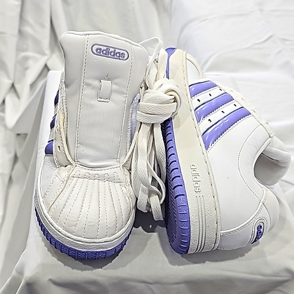 Light Purple,Adidas,7 1/2